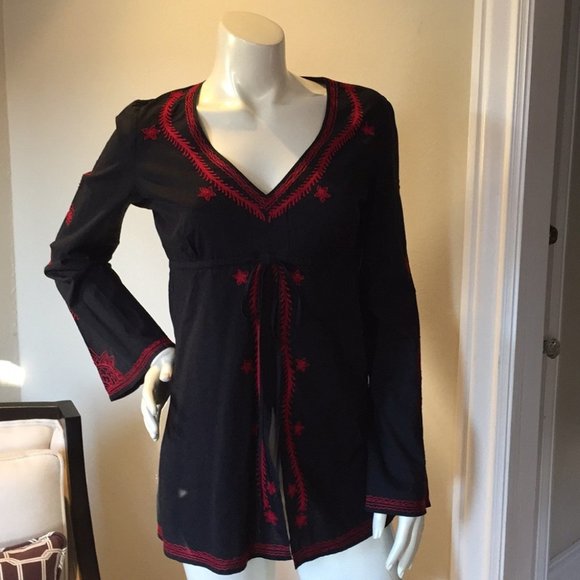 Lucky Brand Black & Red Blouse - Picture 1 of 3